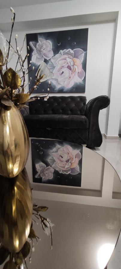 Vila Dzan SJJ Extérieur photo